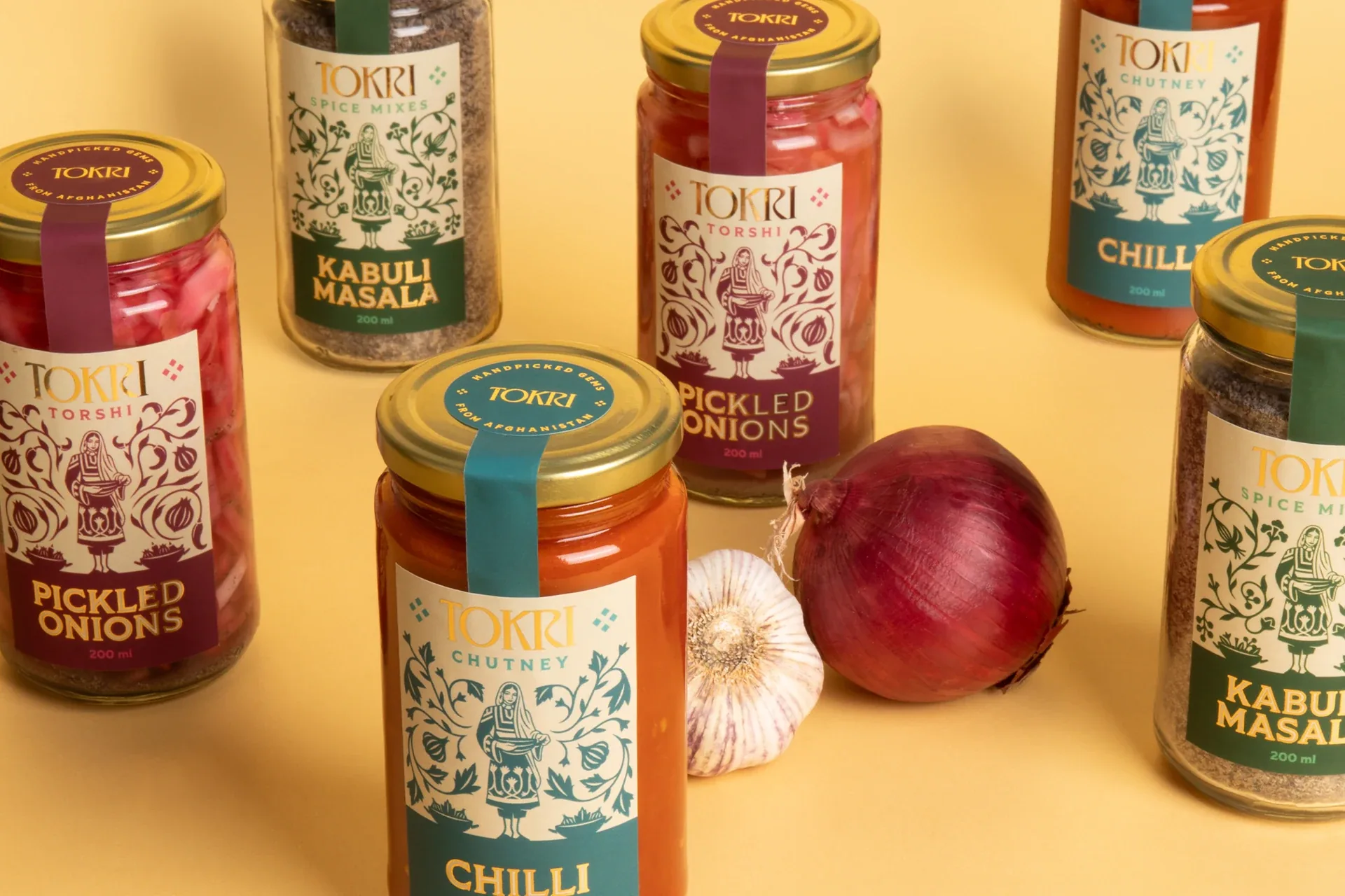 Tokri jar range: pickled onions, Kabuli masala and chilli